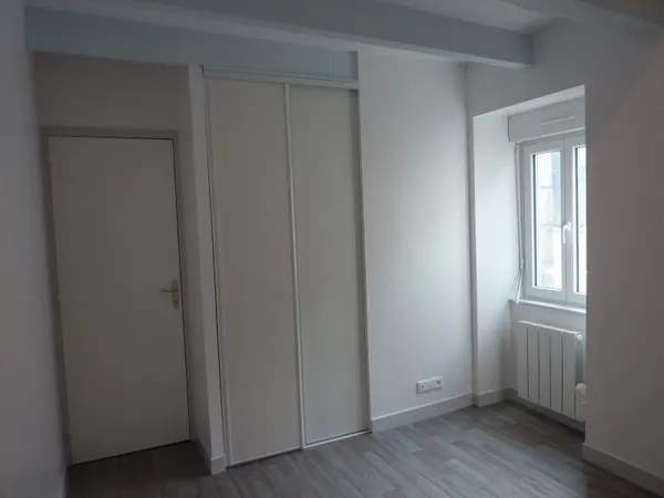 Loue Triplex hypercentre de Pontivy - idéal couple/colocation