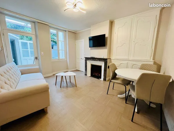 Appartement Meublé T2 avec cour privée