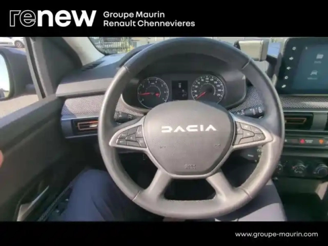 Dacia Sandero 1.0 tce 110ch stepway expression — photo 15