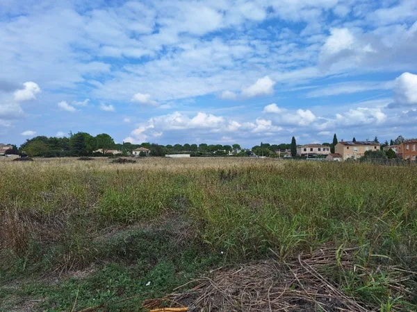 Terrain 206 m²