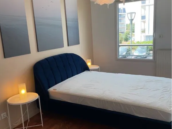 Appartement standing de type T3 meublé avec terrasse