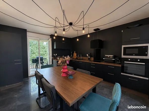 Appartement 3 pièces 79 m²