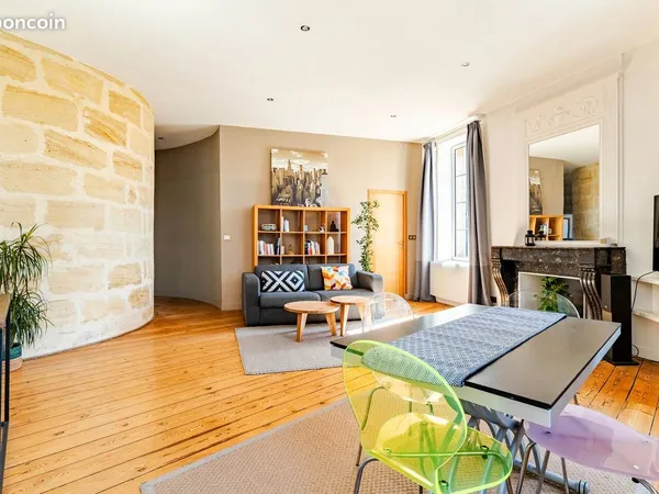 BORDEAUX TONDU / proche hôpital St André - T3 69m2 avec terrasse 15m2 au calme
