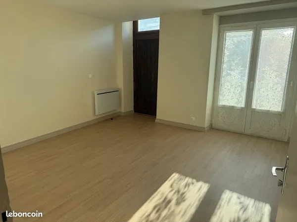 Appartement - 3 Pièces - 74 m² + Cave