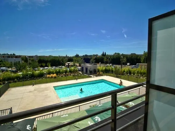 Studio 1 pièce 20 m²