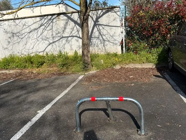 Vends lot de 3 places de parking