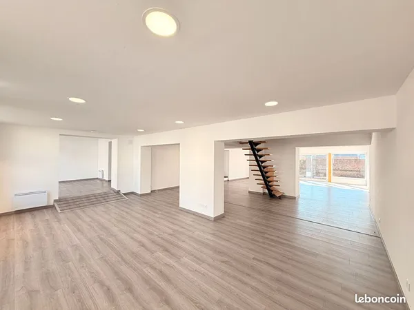 Immeuble 7 pièces 288 m²