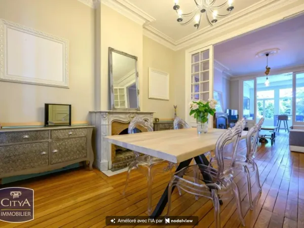 Maison 9 pièces 209 m²