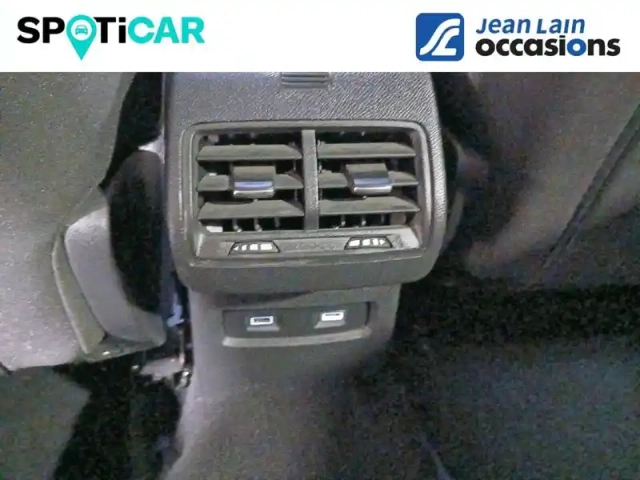 Citroën C4 e- 136 ch automatique — photo 23