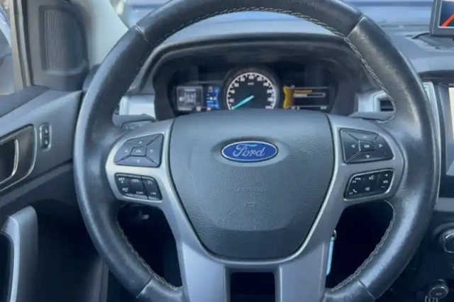 Ford Ranger super cabine 2.0 ecoblue 170 s&amp;s — photo 15