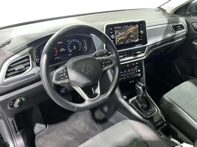 Volkswagen T-Roc 1.5 tsi evo 150 start/stop dsg7 style — photo 9