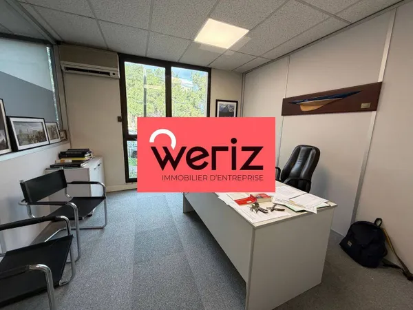 Bureaux 245 m²