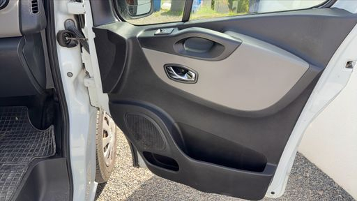 Renault Trafic 1.6 dCi 120 - L2h1 Grand Confort – 2019 – 141705 km – Diesel – Boîte Manuelle — photo 25