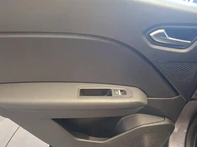 Renault Captur eco-g 100 ch — photo 17
