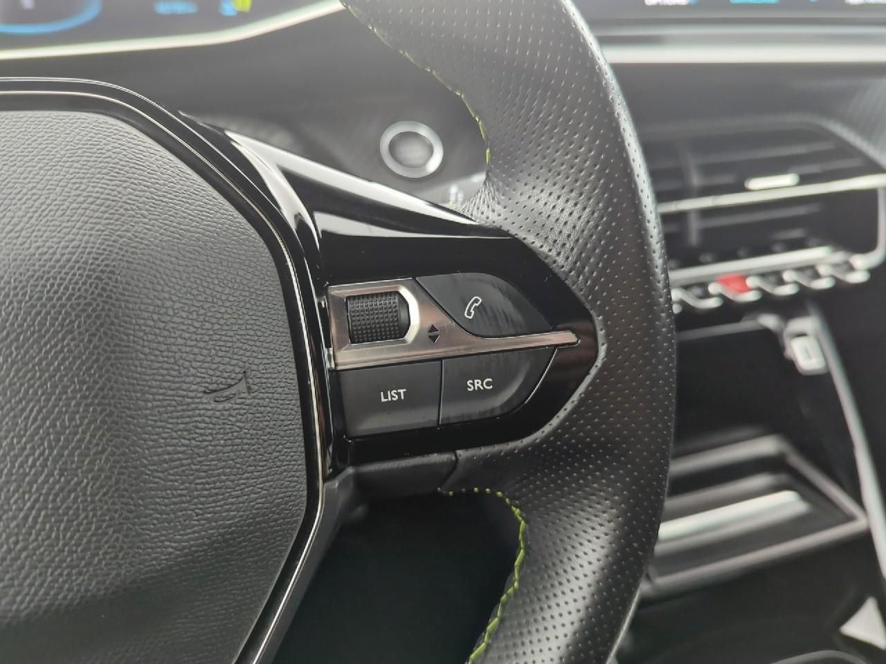 Peugeot 208 electrique 50 kwh 136ch gt — photo 20