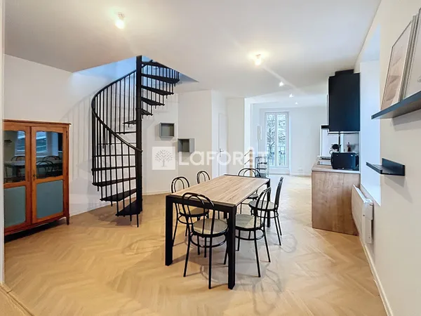 Maison 1 pièce 135 m²