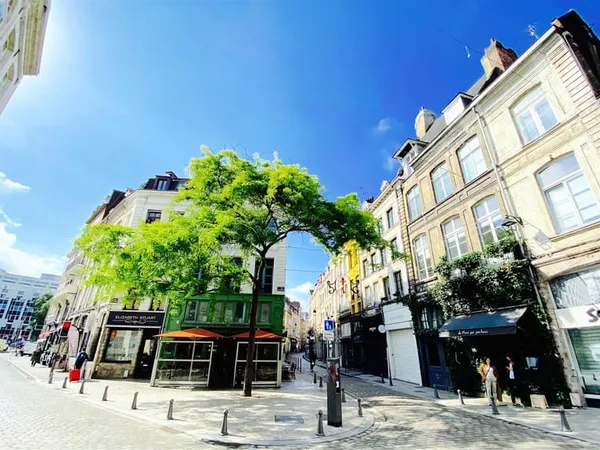 Immeuble De Rapport Situé Au Coeur Du Vieux Lille-France