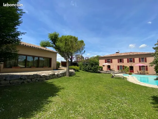 Propriété 355 m² Realville