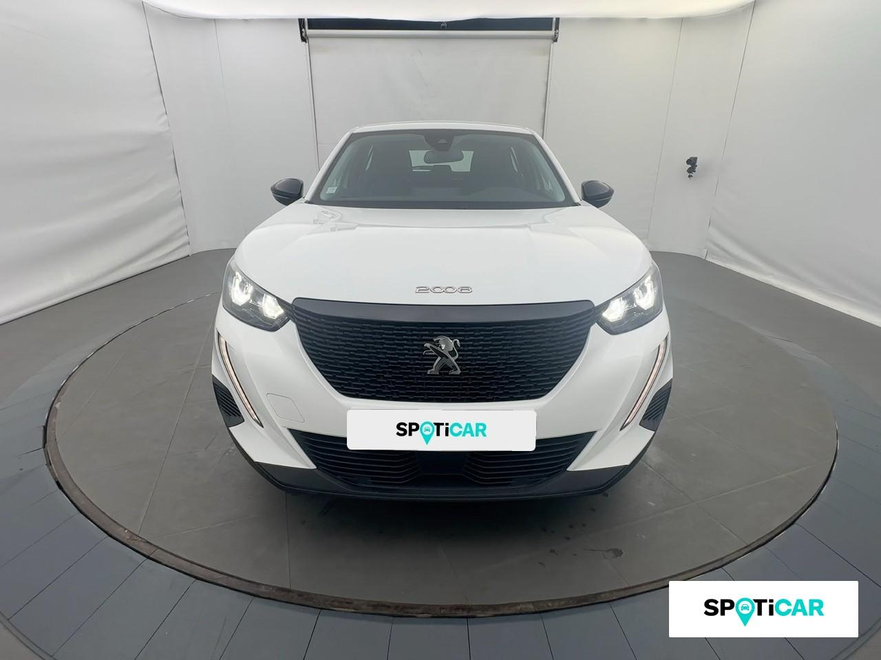 Peugeot 2008 1.2 puretech 100ch s&s active pack — photo 2
