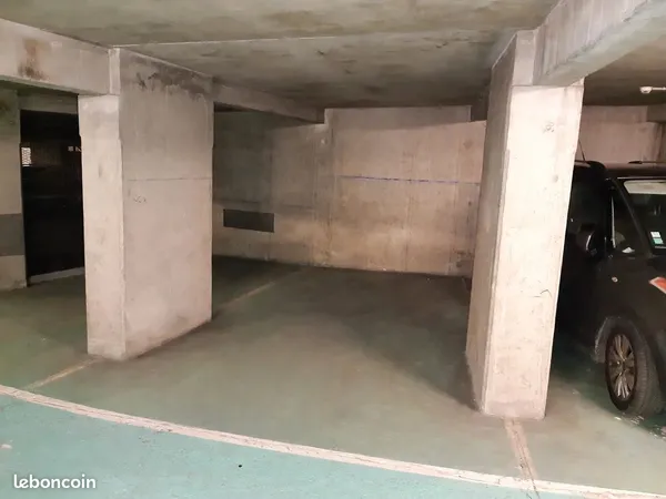 Location parking Le Chesnay