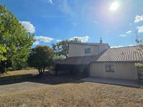 Maison 5 pièces 145 m²
