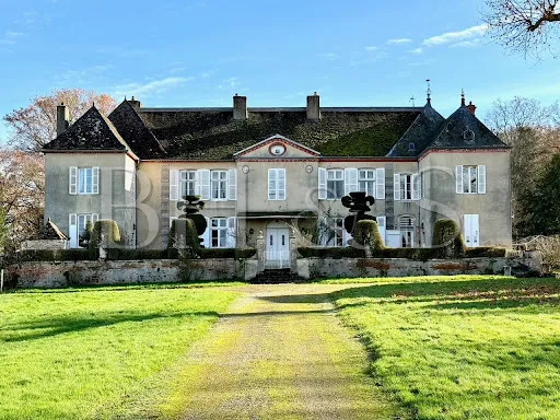 Château 18 pièces 520 m²