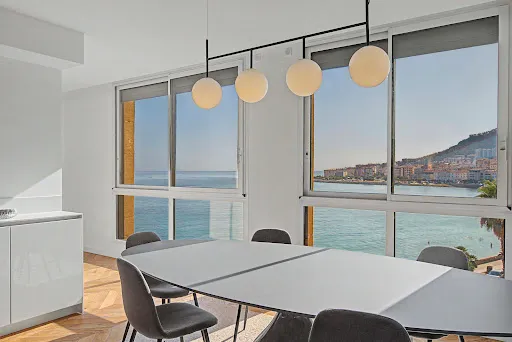 Appartement 4 pièces 145 m²