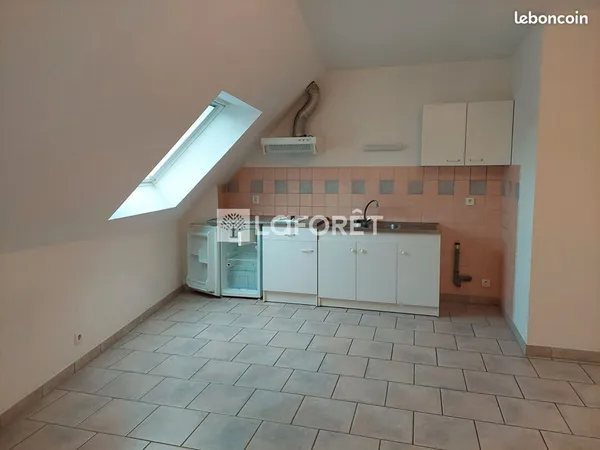 Studio 1 pièce 28 m²