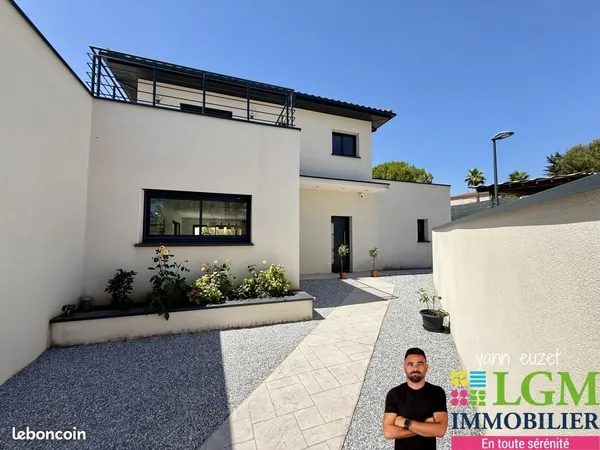 Maison 5 pièces 140 m²