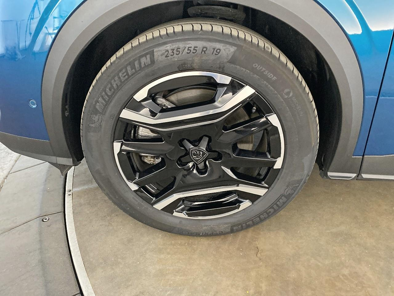Peugeot 3008 electrique 210 ch 73 kwh allure — photo 11