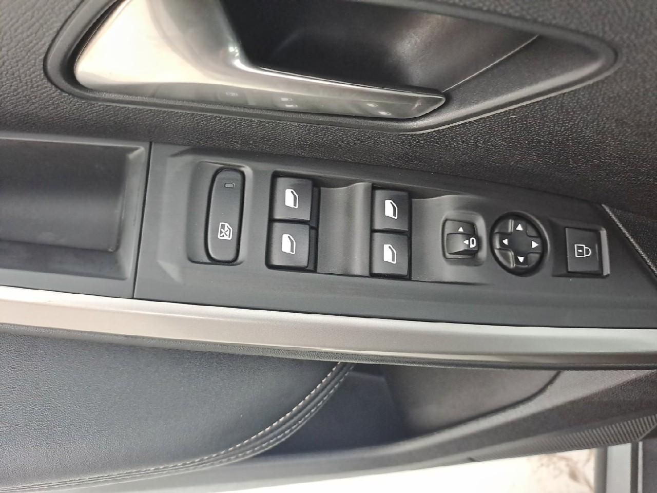 Peugeot 3008 hybrid 145 e-dcs6 allure — photo 22