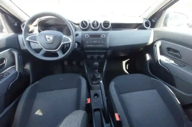 Dacia Duster eco-g 100 4x2 — photo 9