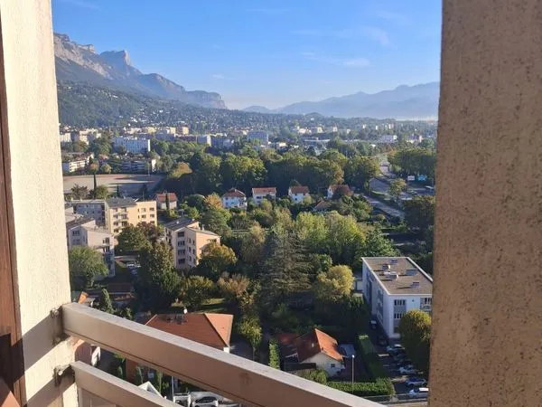 Bel appartement la Tronche