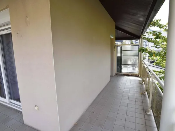 Appartement 1 pièce 65 m²