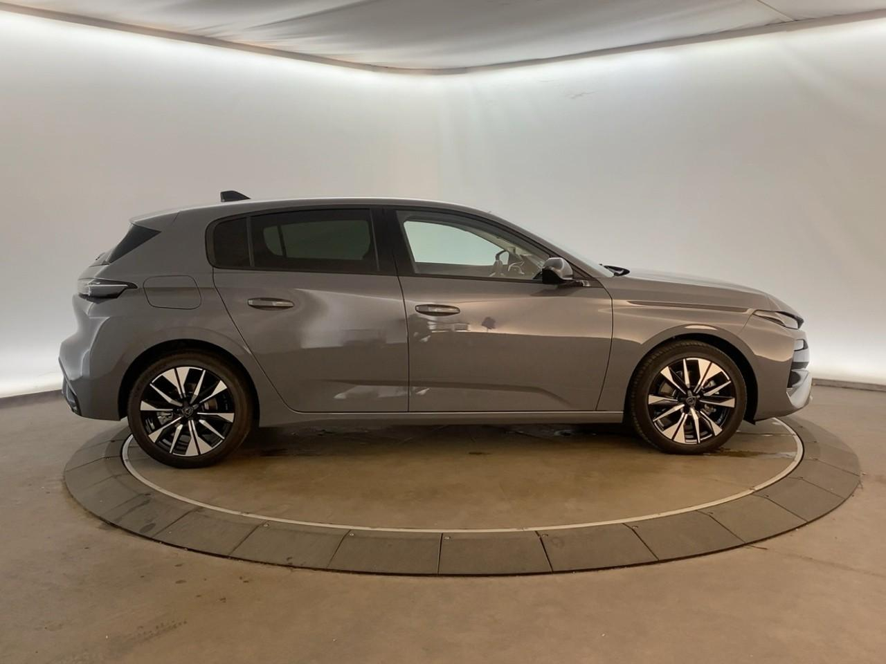 Peugeot 308 bluehdi 130ch s&s eat8 allure — photo 4