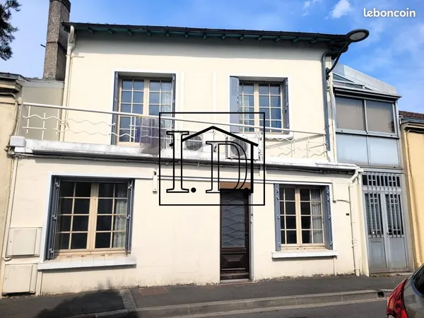 Maison de ville 10 pièces 103 m²
