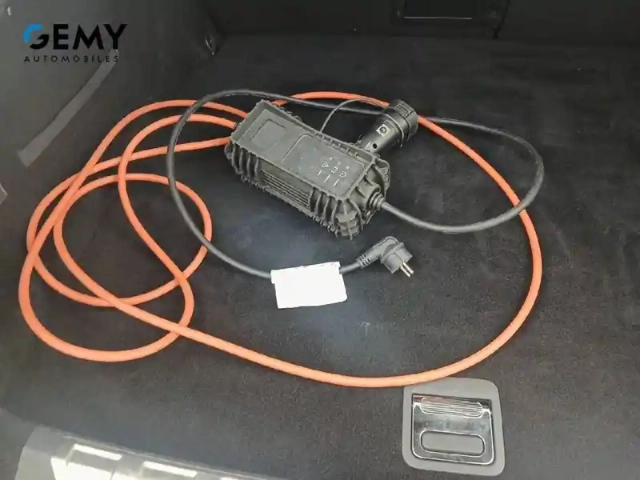 Peugeot 408 phev 225 e-eat8 — photo 24