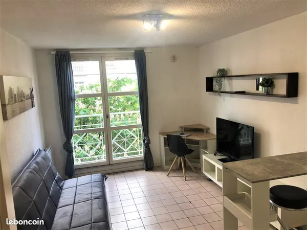 Studio meublé 22m2 Alsace Lorraine Grenoble Hyper Centre