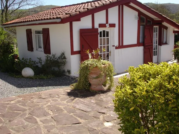 Vends maison avec belle vue montagne