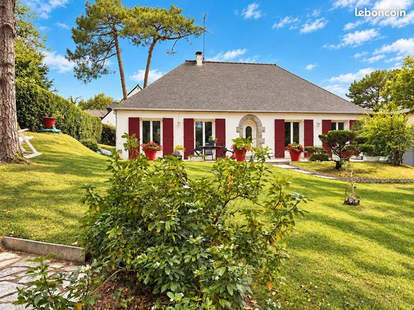 Propriété 5 pièces 111 m²