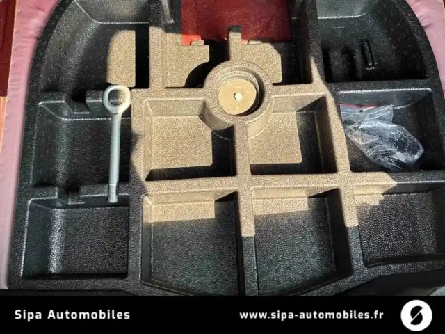 Jeep Renegade 1.6 i multijet 130 ch bvm6 — photo 11