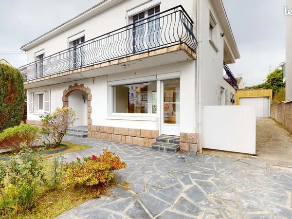 Maison 1 pièce 315 m²