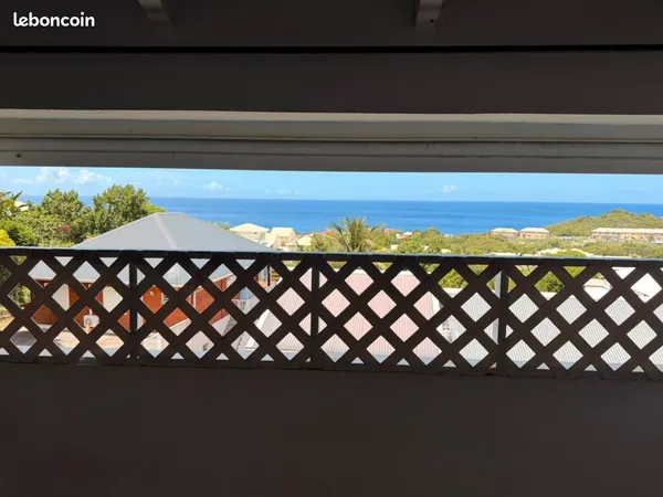 🌊 à louer - bel appartement f3 à baillif 🏡