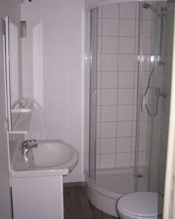 Studio lumineux 21 m², bas de la Butte Sainte-Anne