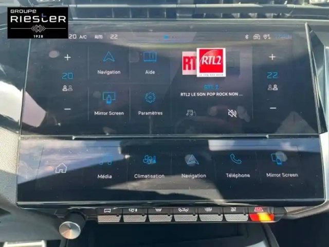 Peugeot 408 phev 225 e-eat8 — photo 25