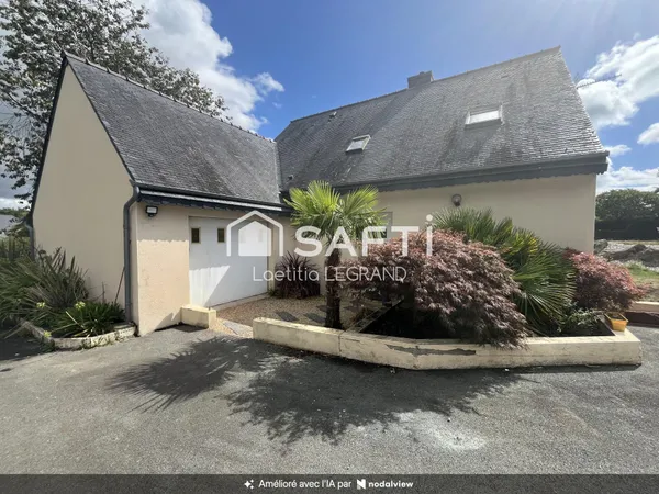 Maison spacieuse et familiale à Bégard, au coeur des Côtes-d'Armor, entre Lannion et Guingamp, à seu
