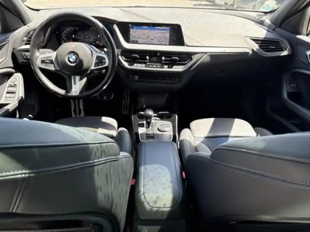 Bmw Serie 1 série 1 118da 150ch m sport 8cv — photo 4