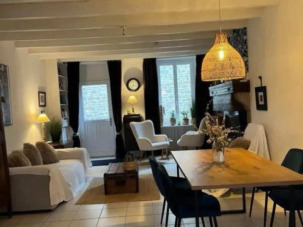 Maison rue Saint Nicolas jardin clos