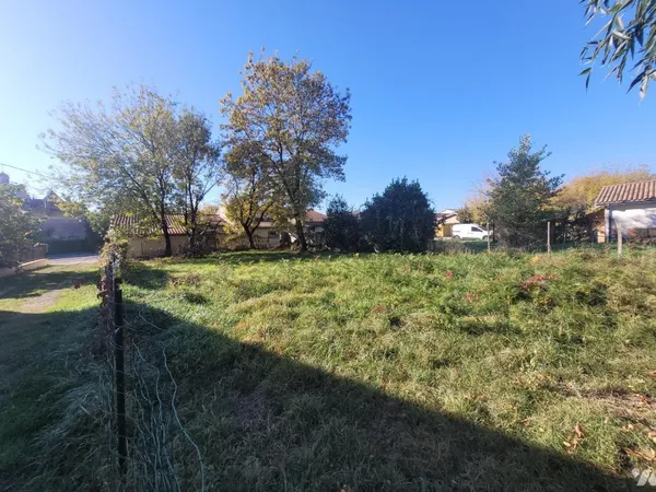 Vends terrain - 647 m² - Pessac 33600