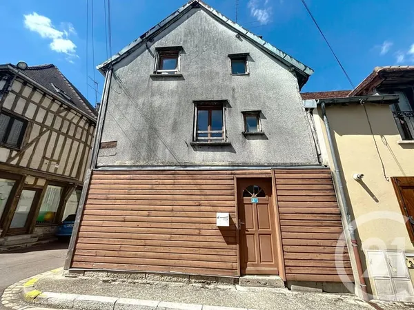 Bâtiment 81 m²